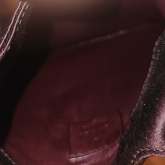 GUCCI RARE VINTAGE Satin Knot Mini Hobo Evening Bag~ Tom Ford Era $650 COA incl - Picture 11 of 13